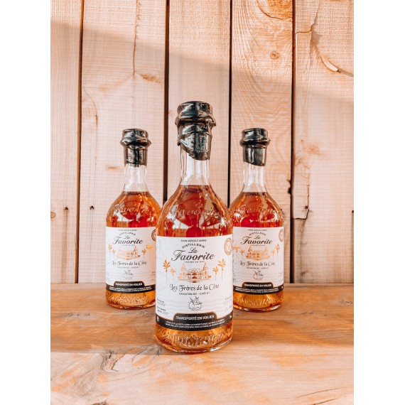 Rhum ambré Navigation N°1 - La Favorite Distillerie La Favorite - Frères de la Côte 